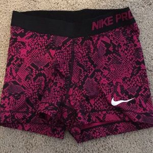 Nike Pro size small